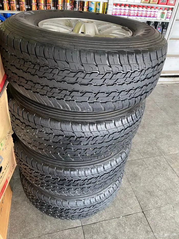 كفرات مقاس 275 70 16 منزل مع الجنوط جيب لند كلوزر 1