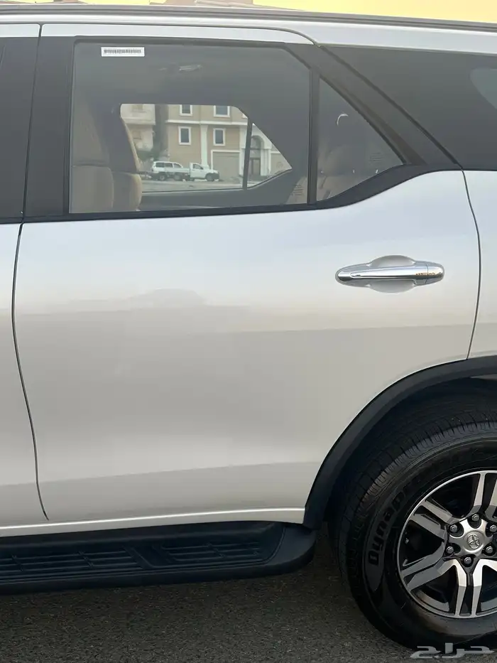 فورشنر 6 سلندر دبل (VX) 2023 ( بحالة الوكالة ) 10