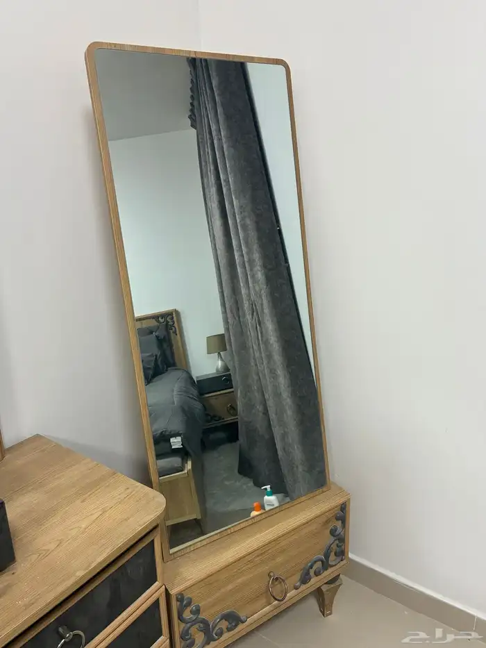 غرفه نوم نظيفه جدا 4