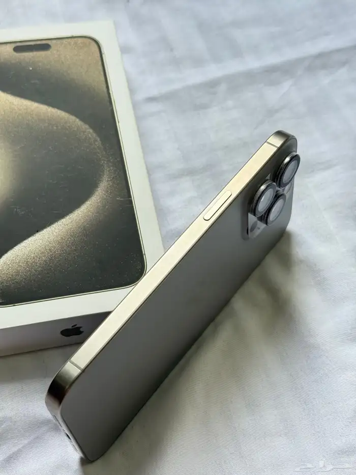 ايفون 15 بروماكس .. للبيع 4