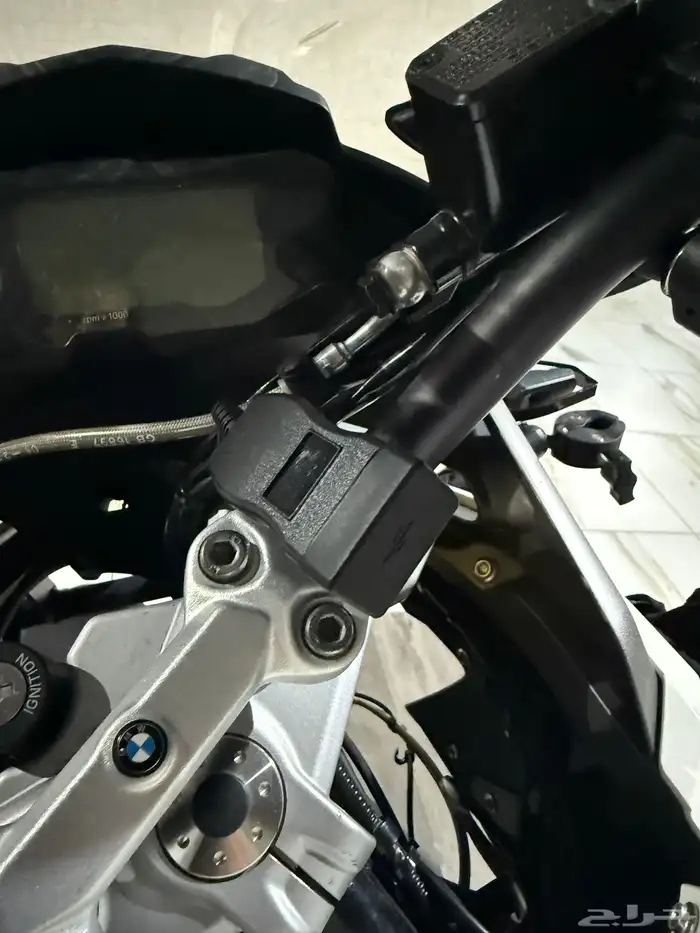 BMW GS 310 بحالة الوكالة وممشى قليل 9