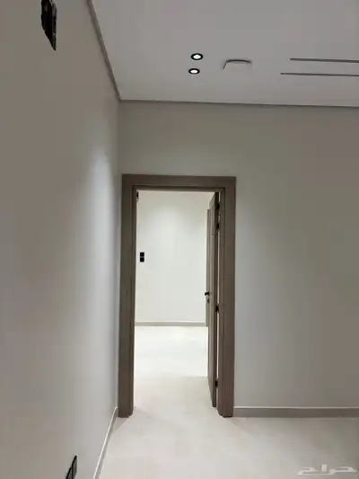 شقق دوبلكسية للبيع بموقع ممتاز بالحي الثامن وبمساحات كبيره index