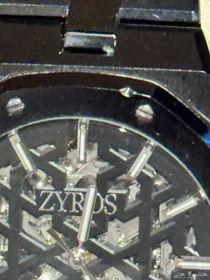 ساعة زايروس اتوماتيك 3