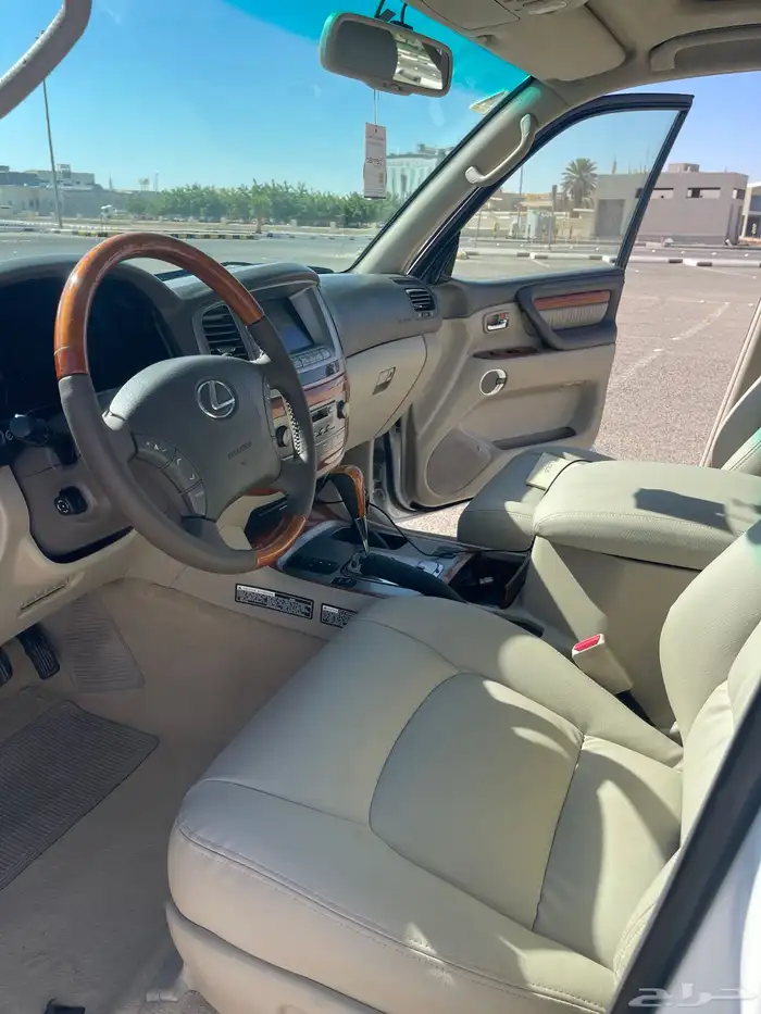 جيب لكزس 2006 فل كامل 13
