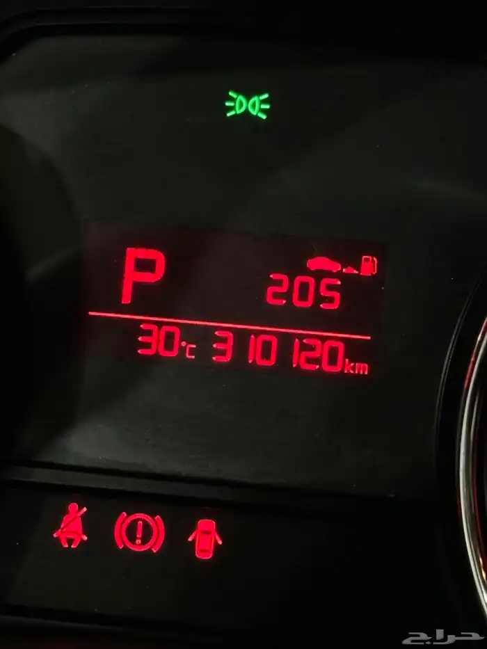 كيا كرنفال 2016 عائليه ثلاث صفوف 18