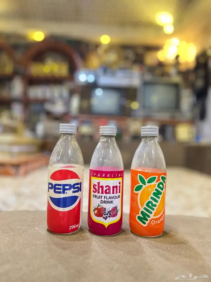 طقم علب عصير قزاز صناعة الثمانينات قديمة تراثية 2