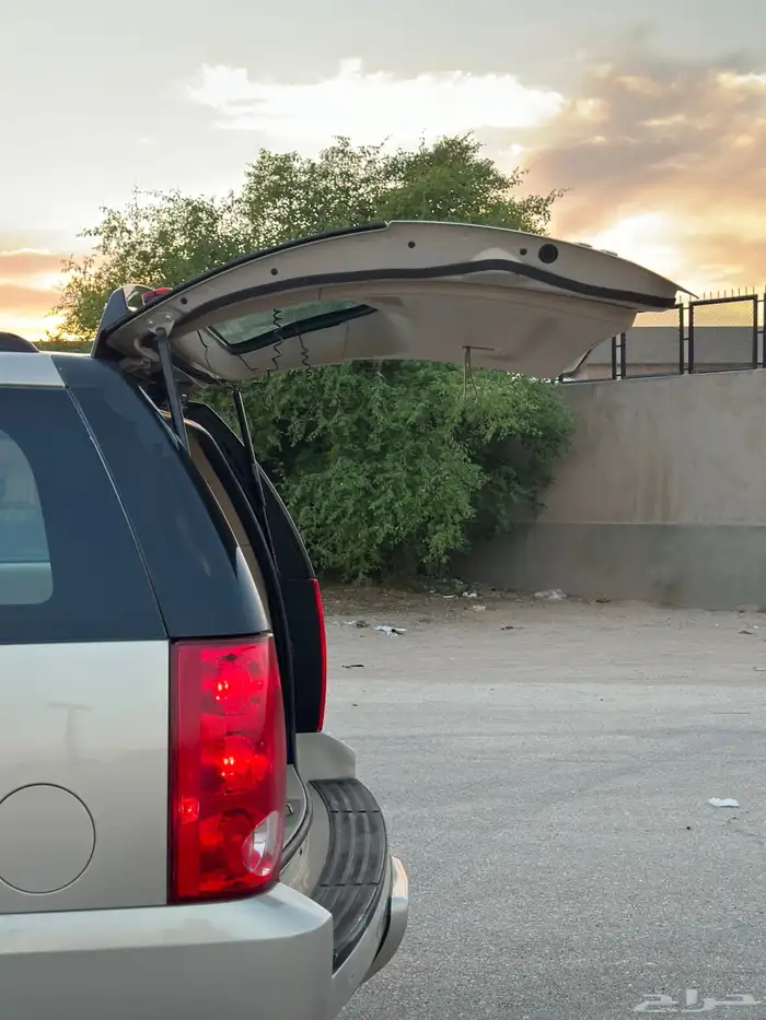 للبيع يوكن 2012 طويل 23