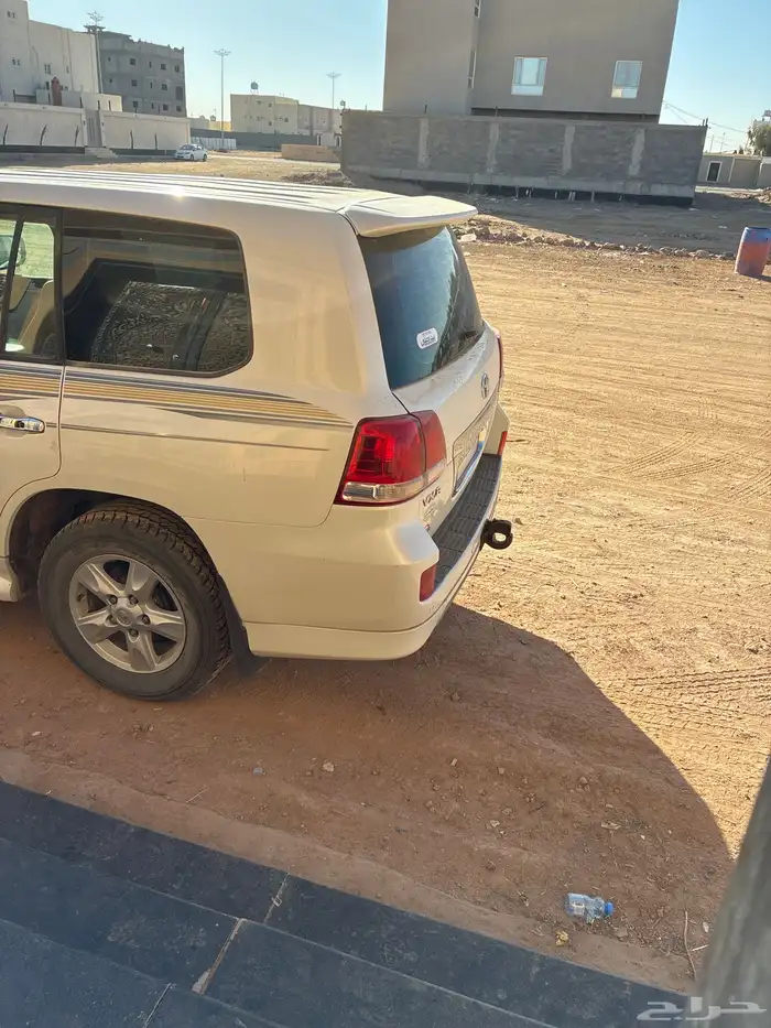 لاندكروزر VXR V8 2010 1