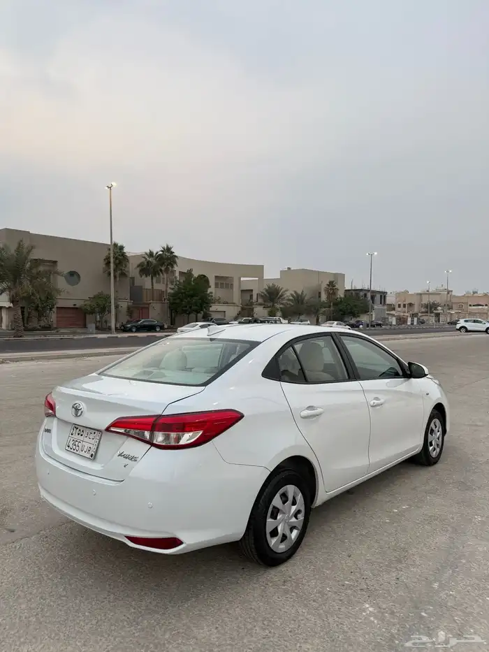 تويوتا يارس 2022 سعودي 1.5قمه بنضافه 28