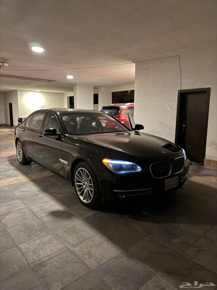 بي ام دبليو 750li 2014 0