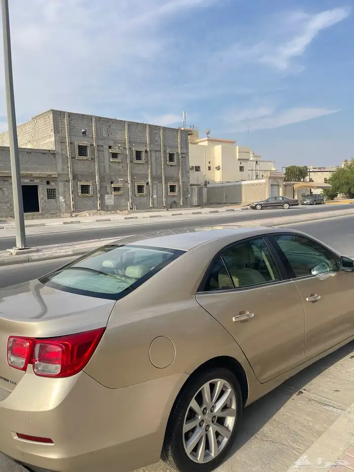 للبيع ماليبو 5