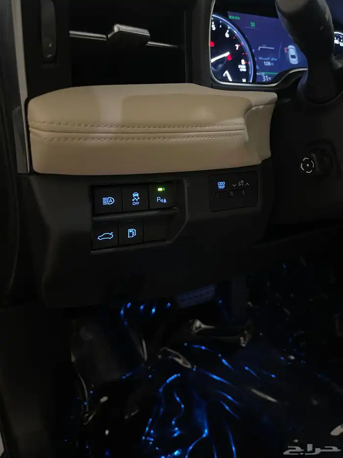 أفالون بريميوم ( مخزن ) 25