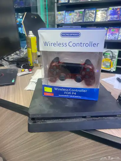 سوني فور للبيع مع يد 0