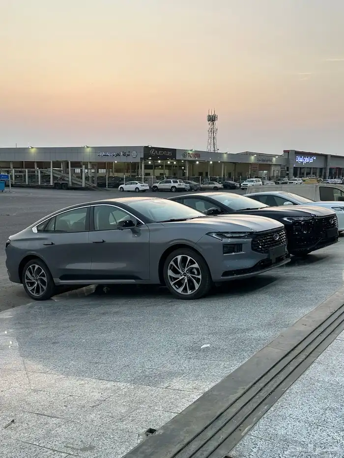 فورد تورس تريند 4 سلندر موديل 2026 0