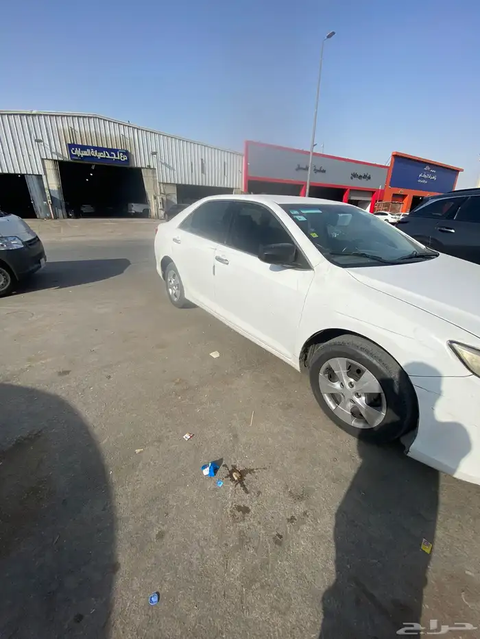 كامري 2013 بدي نضيف وكاله تم توضيب المكينه السياره مشالله 1