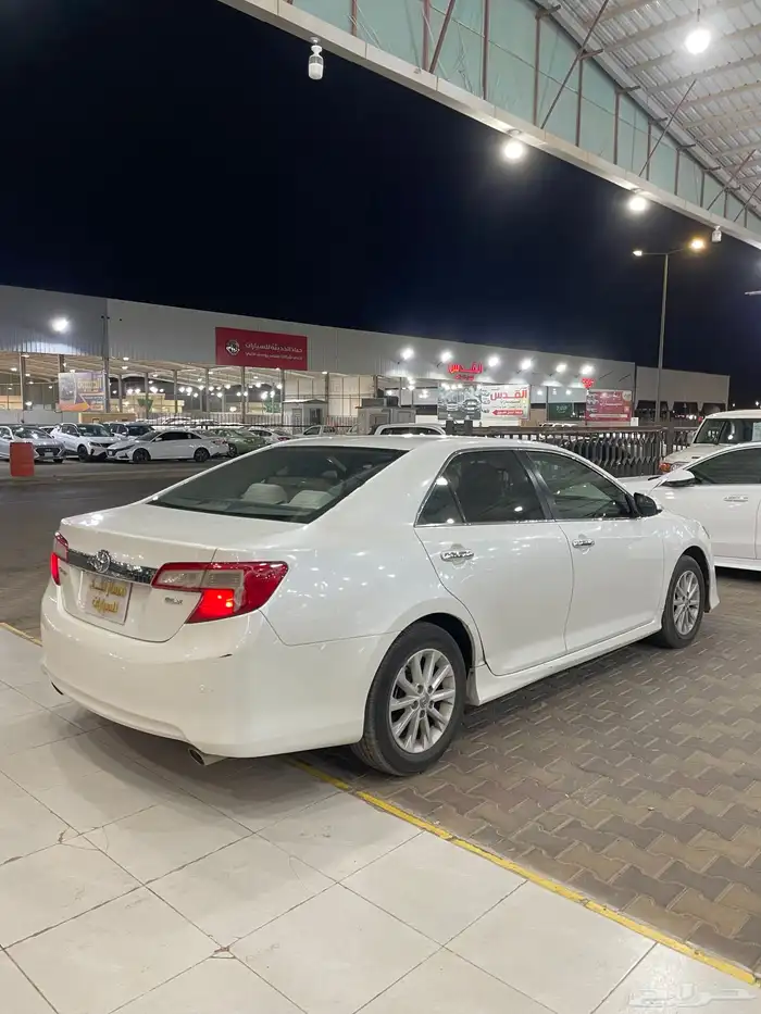 كامري موديل 2013 فل كامل(GLX) 9