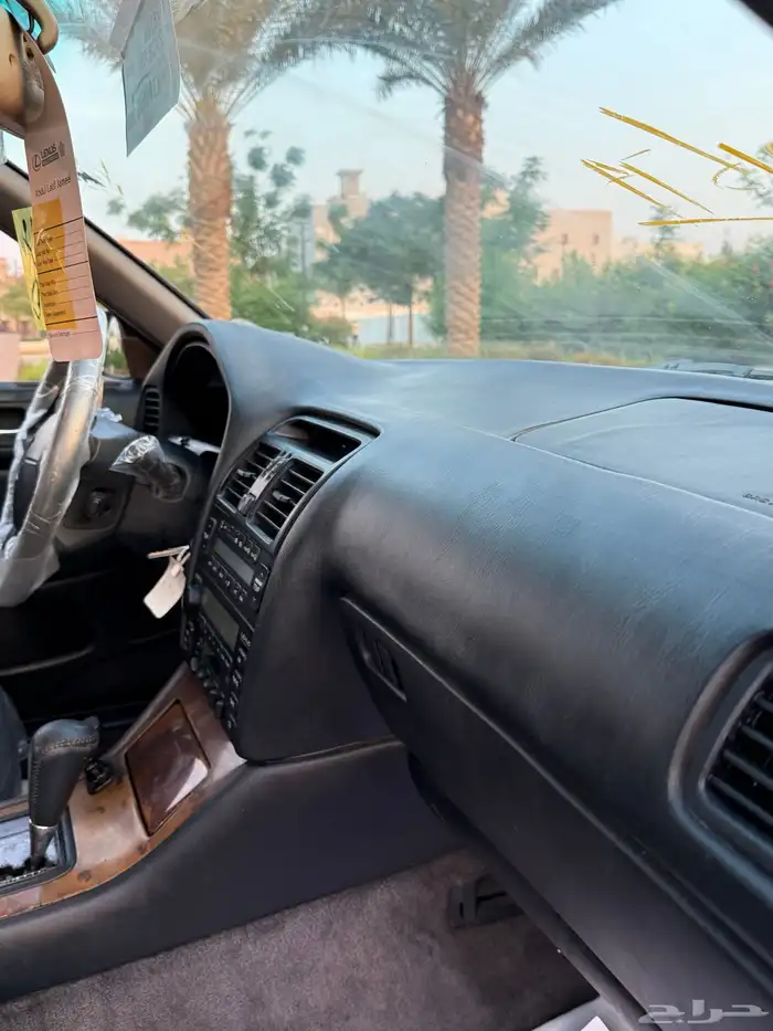 لكزز LS 400 للبيع أو البدل بهايلوكس 2008 وطالع 23
