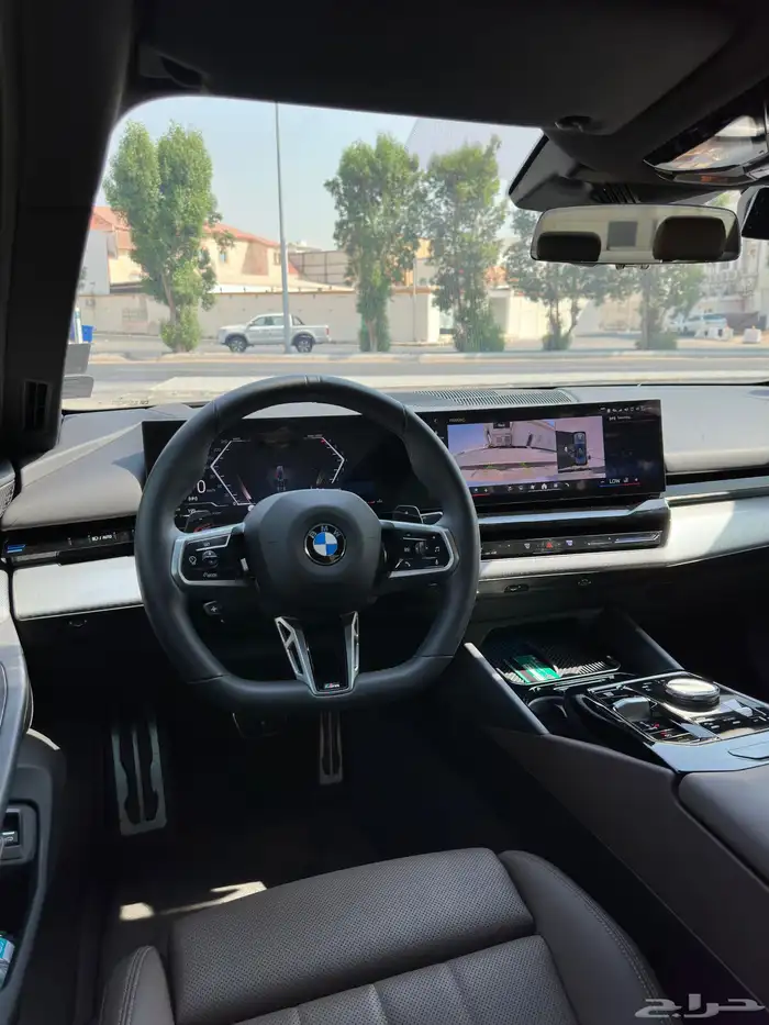 بي ام دبليو BMW 520i M Kit 25