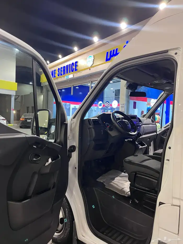 رينو ماستر 2021   دبل تاير (الكفرات الخلفية مزدوجة) بضاعة 11