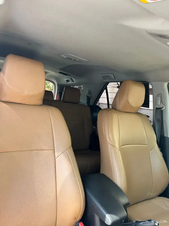 فورشنر GX بدون دبل 2021 بحالة الوكاله 7