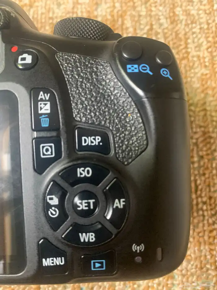 كاميرا كانون 1300d 6