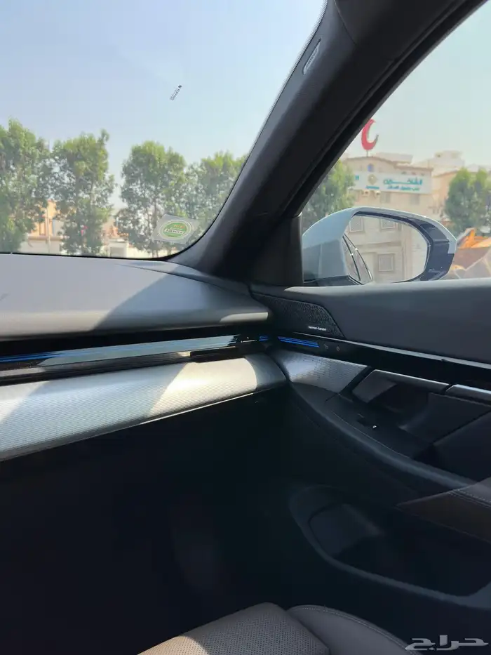 بي ام دبليو BMW 520i M Kit 22