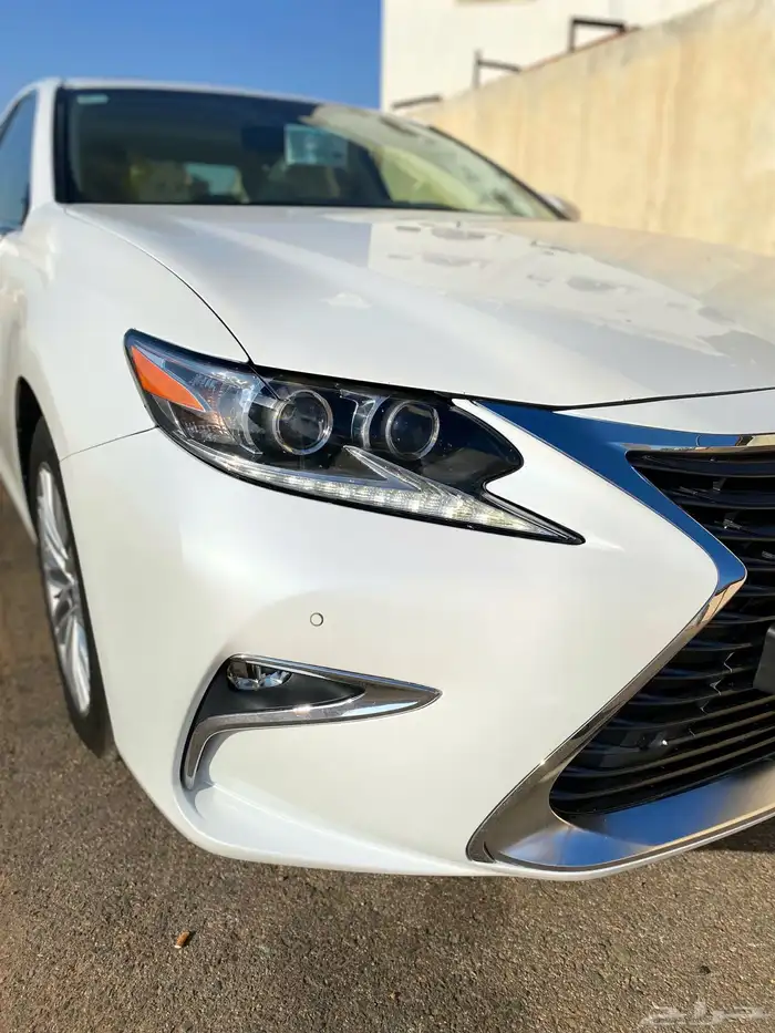 لكزس es350 2017 22