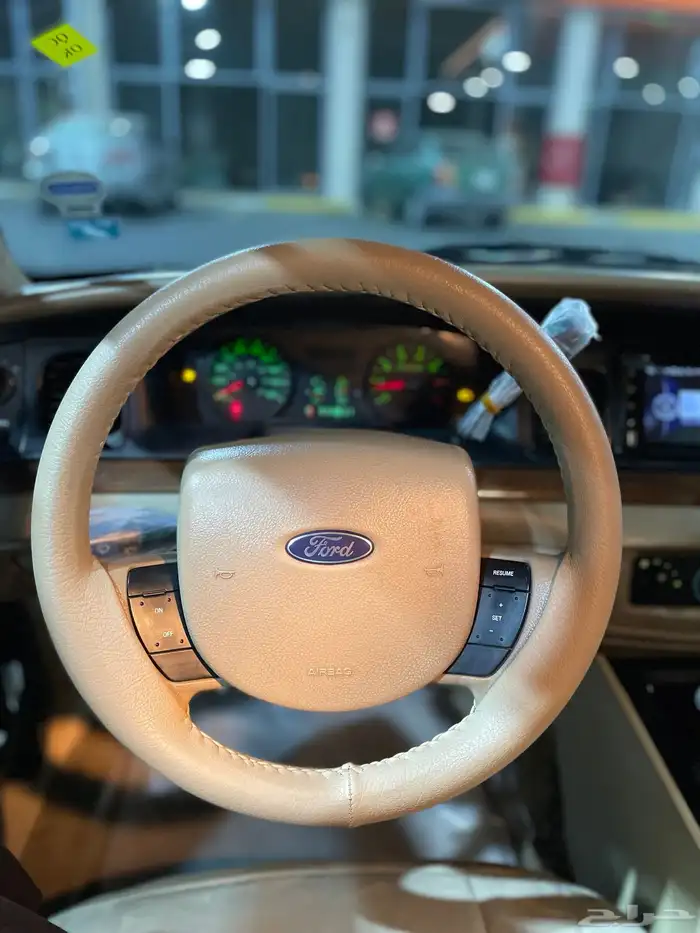 فورد فكتوريا سعودي للبيع او للبدل بيوكن من2009الا2012 17