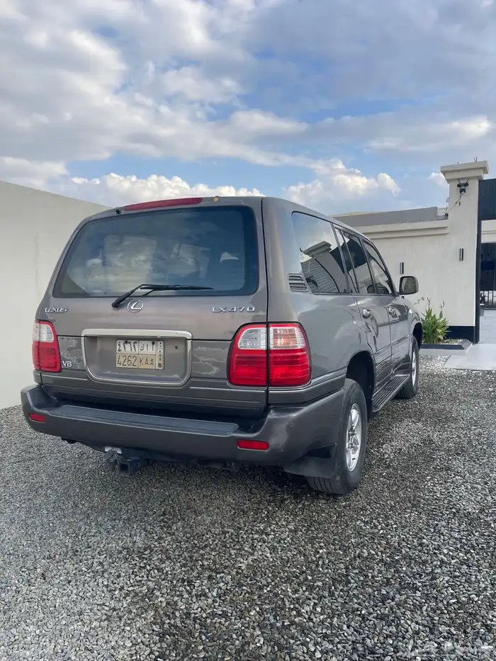 جيب لكزس مديل 2000 1