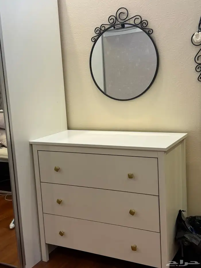 اثاث غرفة نوم ومكيف شباك 5