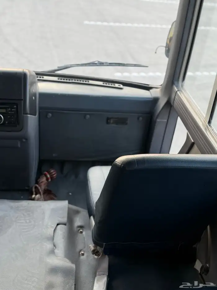 نيسان سلفيان 2014 ديزل 30 راكب 21