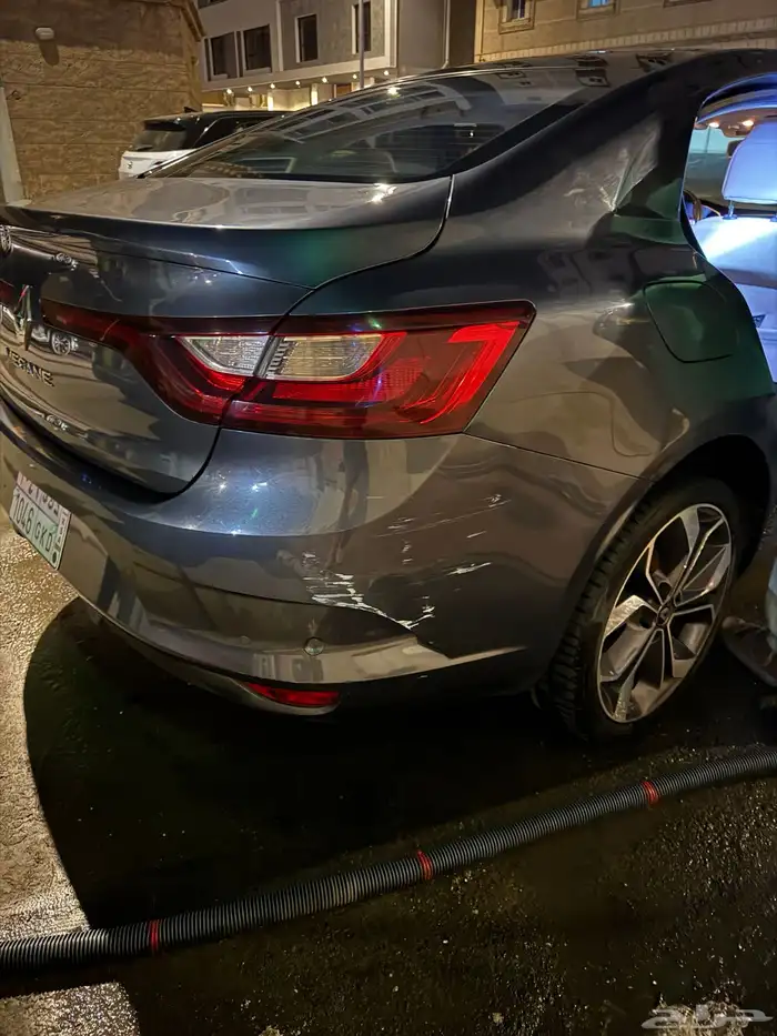 رينو ميجان 2020 10