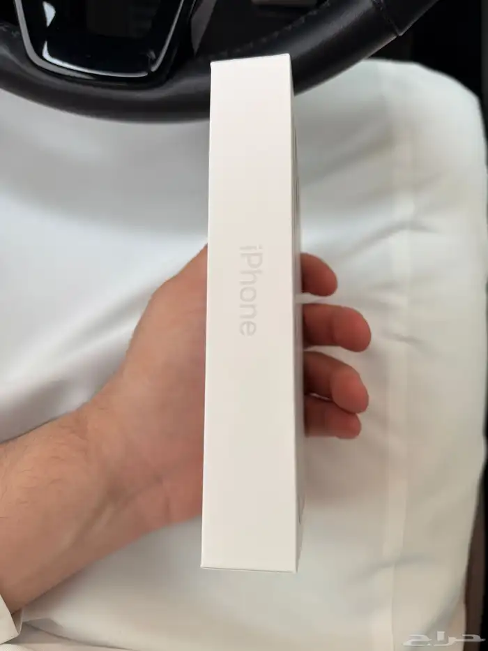 ايفون 17 برو 256 فضي 2