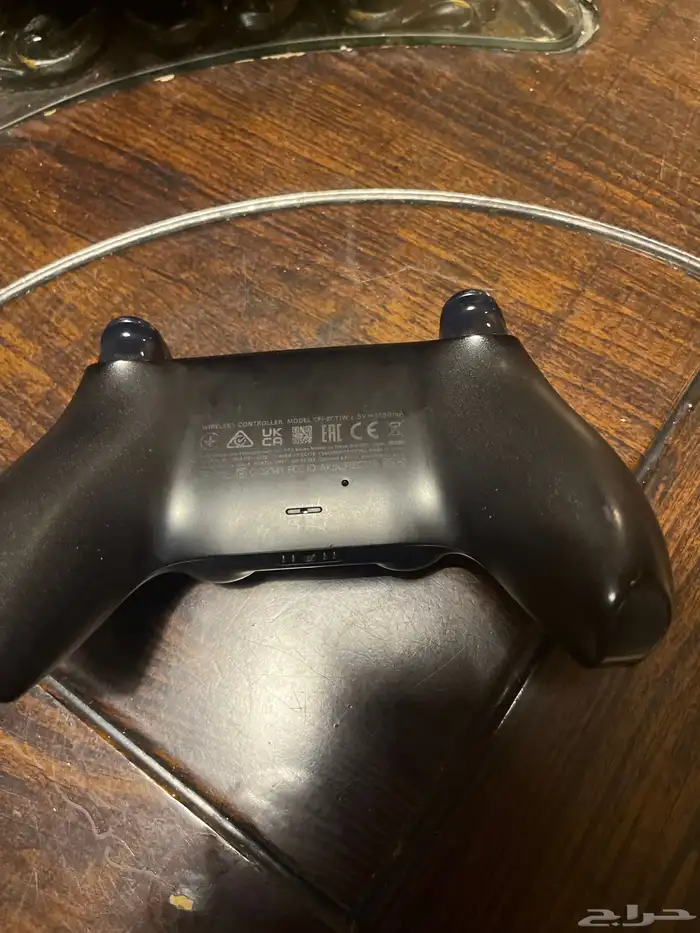 يد سوني 5 جديده من الكرتون ولا فيها اي خراب 3