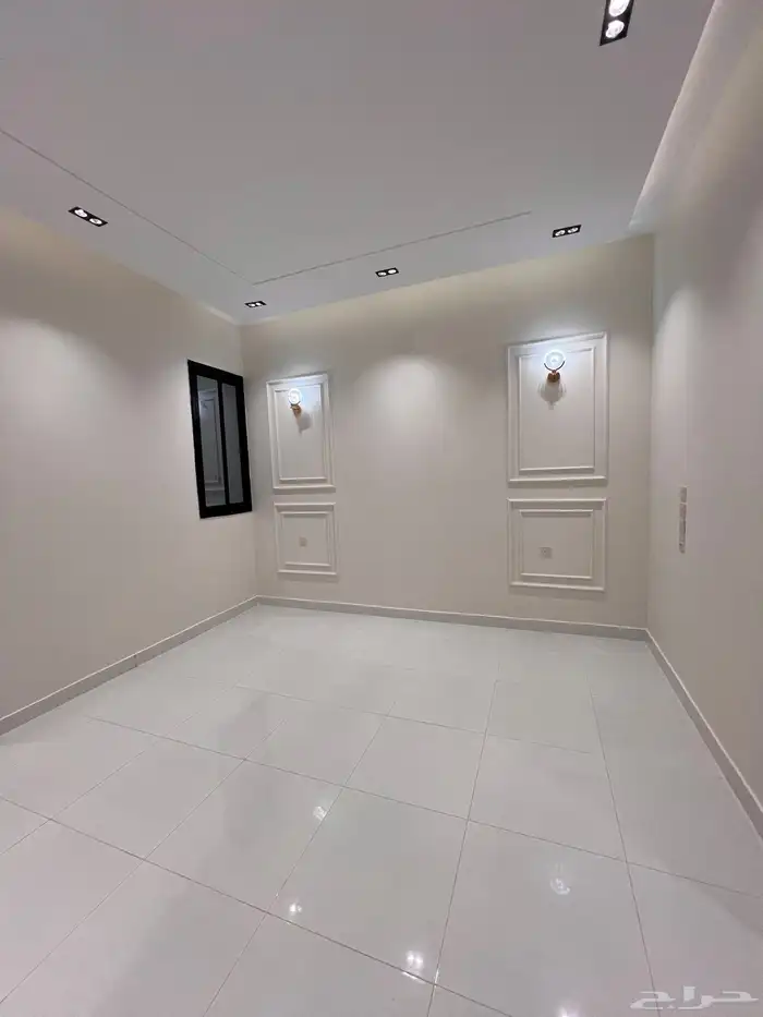 للبيع ادوار ارضيه وشقق علويه حى التحليه خميس مشيط 12