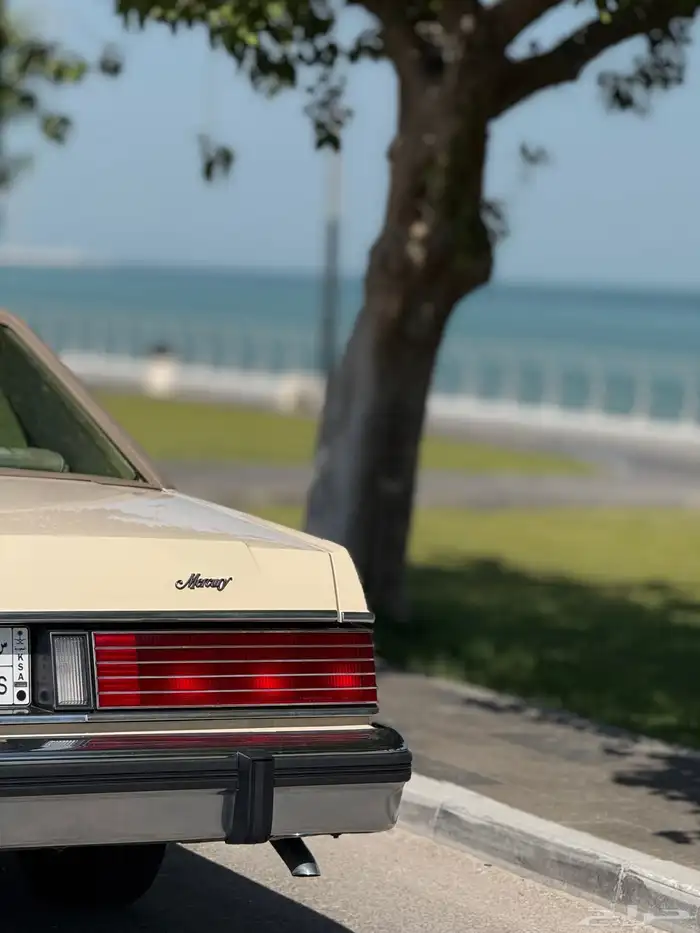 فورد ماركيز كلاسيك 28