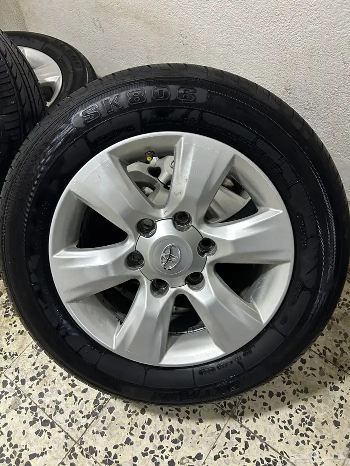 جنوط برادو مع كفرات 6