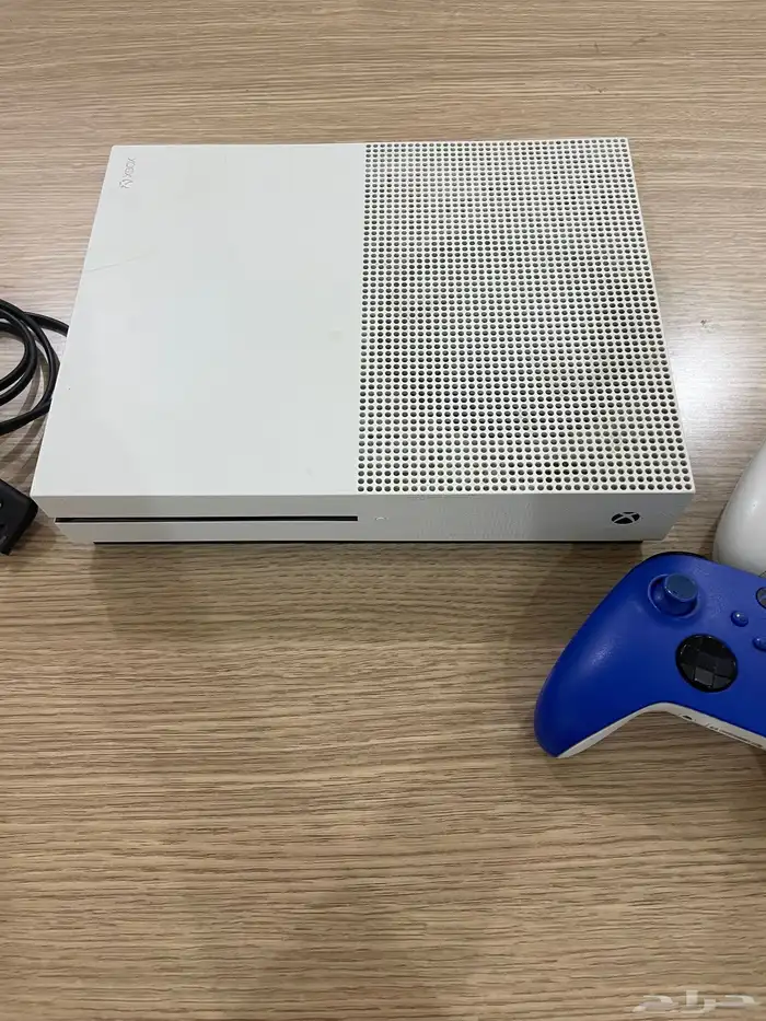 إكس بوكس ون أس 1