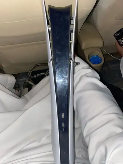 بلاستيشن 5 معه قيرين والله ماكمل معنا سنه البلاستيشن شرط index