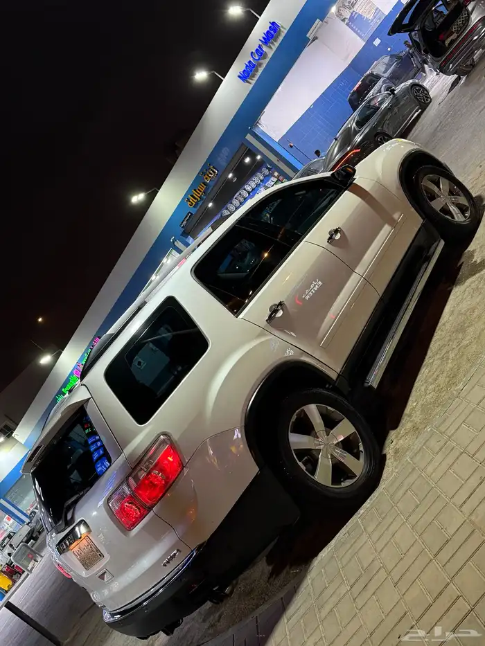 جي ام يي اكاديا 2012 5