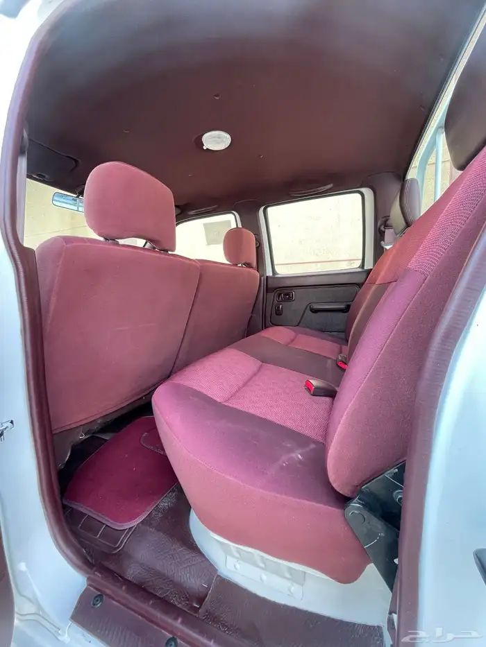 نيسان- ددسن-2013-غمارتين- بنزين-GL- قير عادي- بدون دبل- مخزن 21