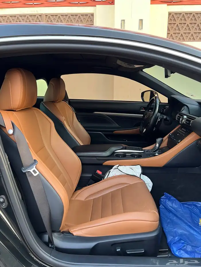 لكزس RC 350 2020 14