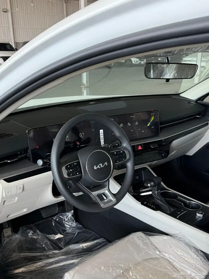 كيا K5 2026 اصفار 15