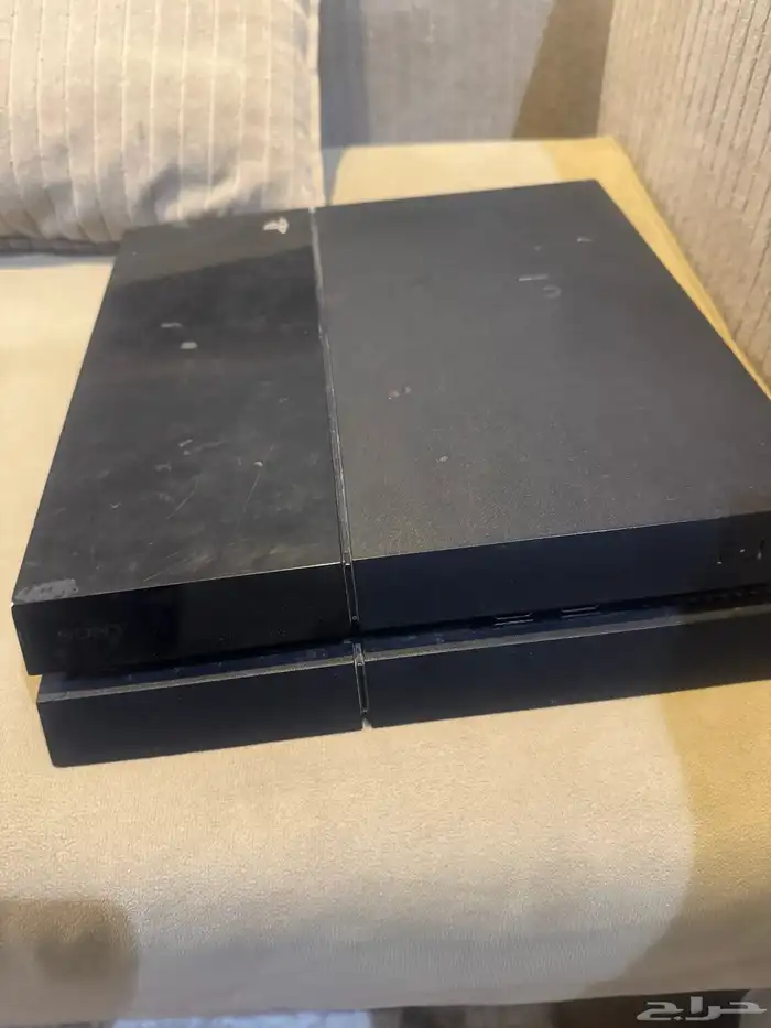 بلاستيشن 4 برو 1