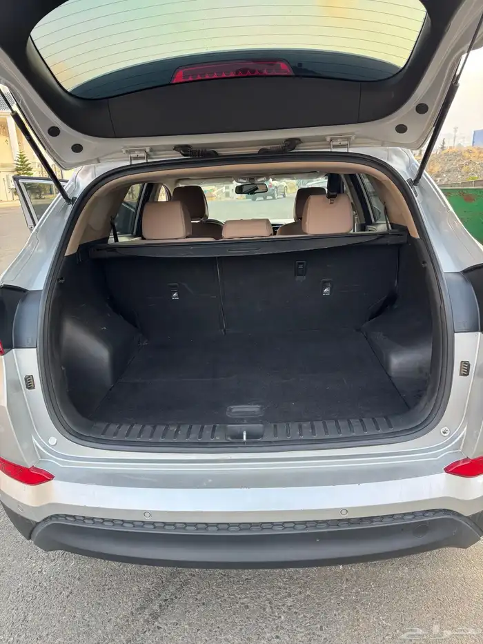 توسان دبل ( بنزين) وكالة 2018 5