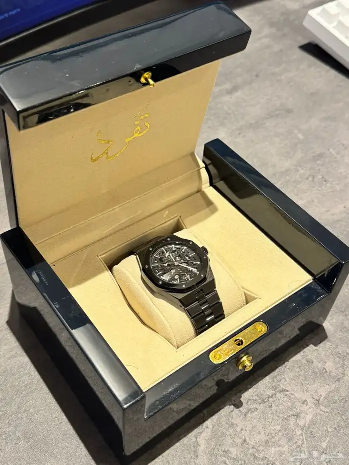 ساعة زايروس اتوماتيك 0