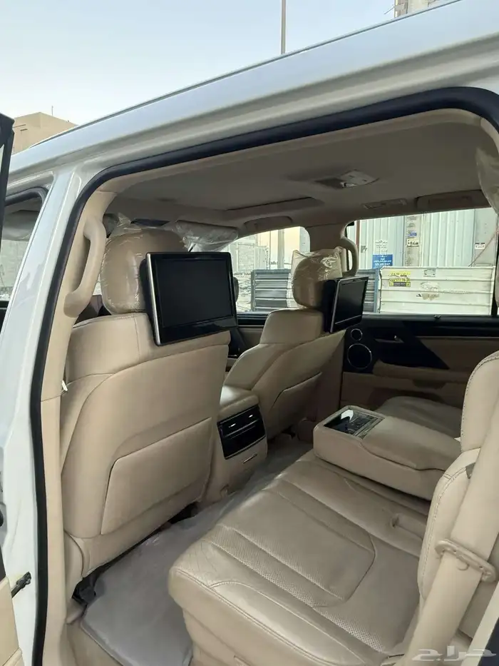 لكزس 2019 فل كامل 5