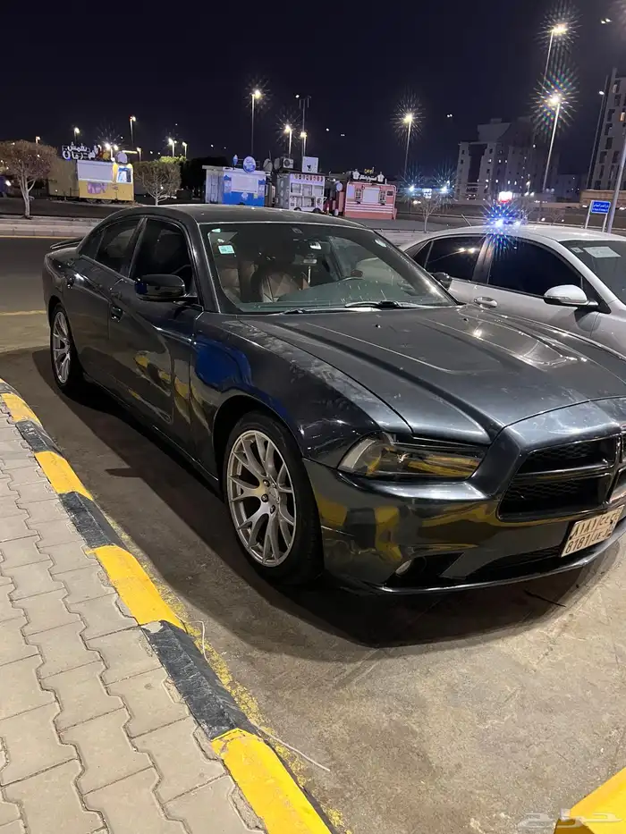 تشارجر 2012 فل كامل 6 سلندر 3