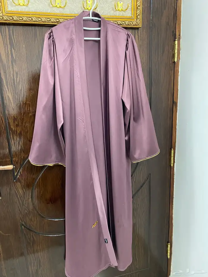 عباية و قبعة تخرج 2