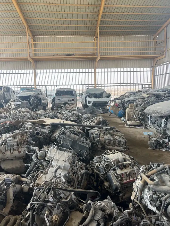 الحائر الان مندوب قطع غيار 41